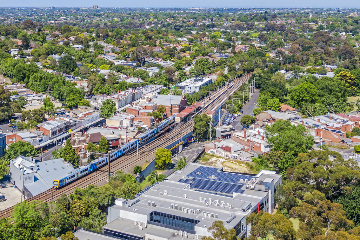 Article image for Inner-city Melbourne council slammed for green space permit crackdown