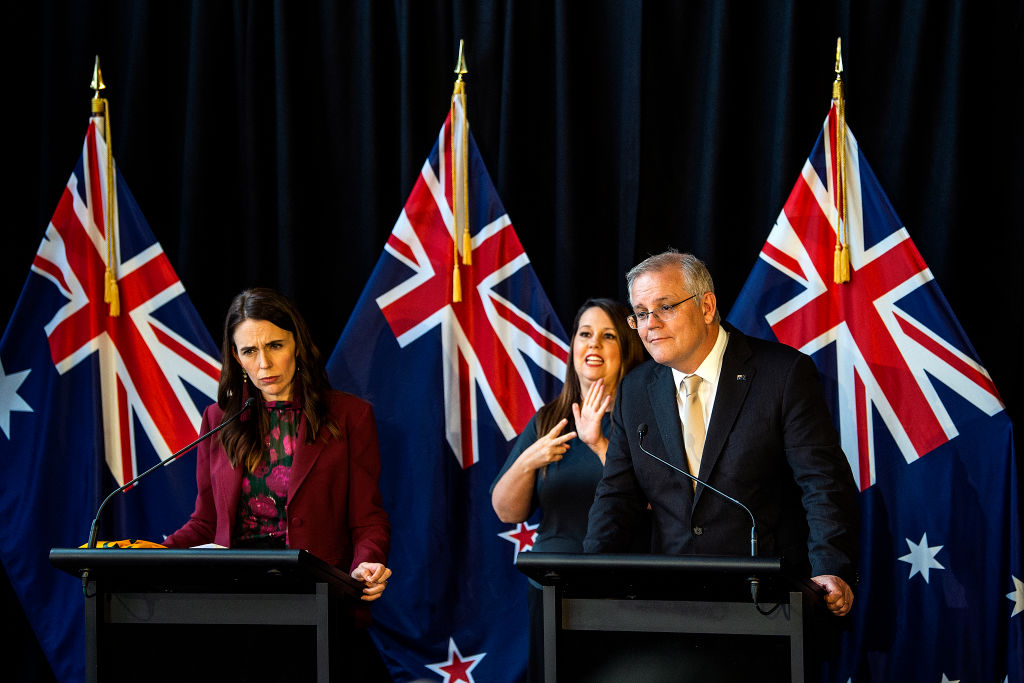 Article image for Nine Radio reporter reveals clash between two former Prime Ministers led to immigration detainee crisis