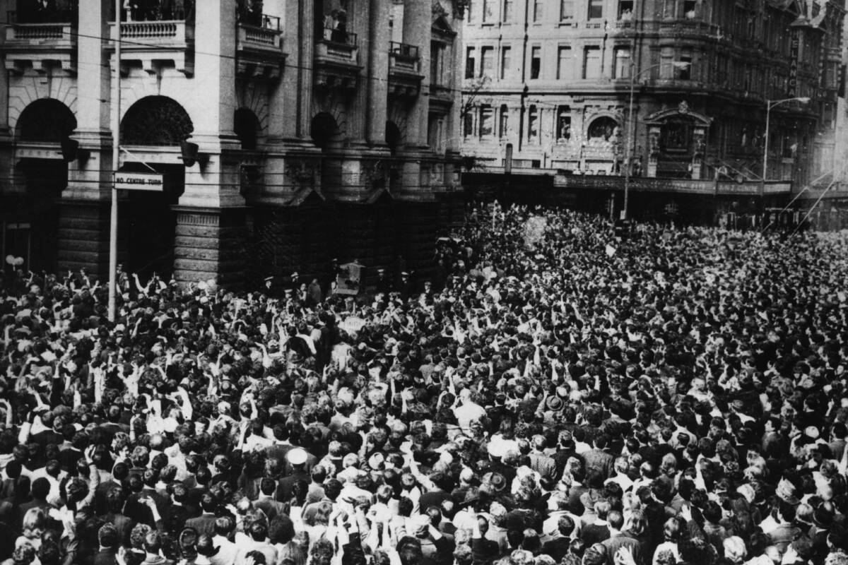 Article image for Beatles historian recalls ‘absolute mania’ 60 years on from Melbourne tour