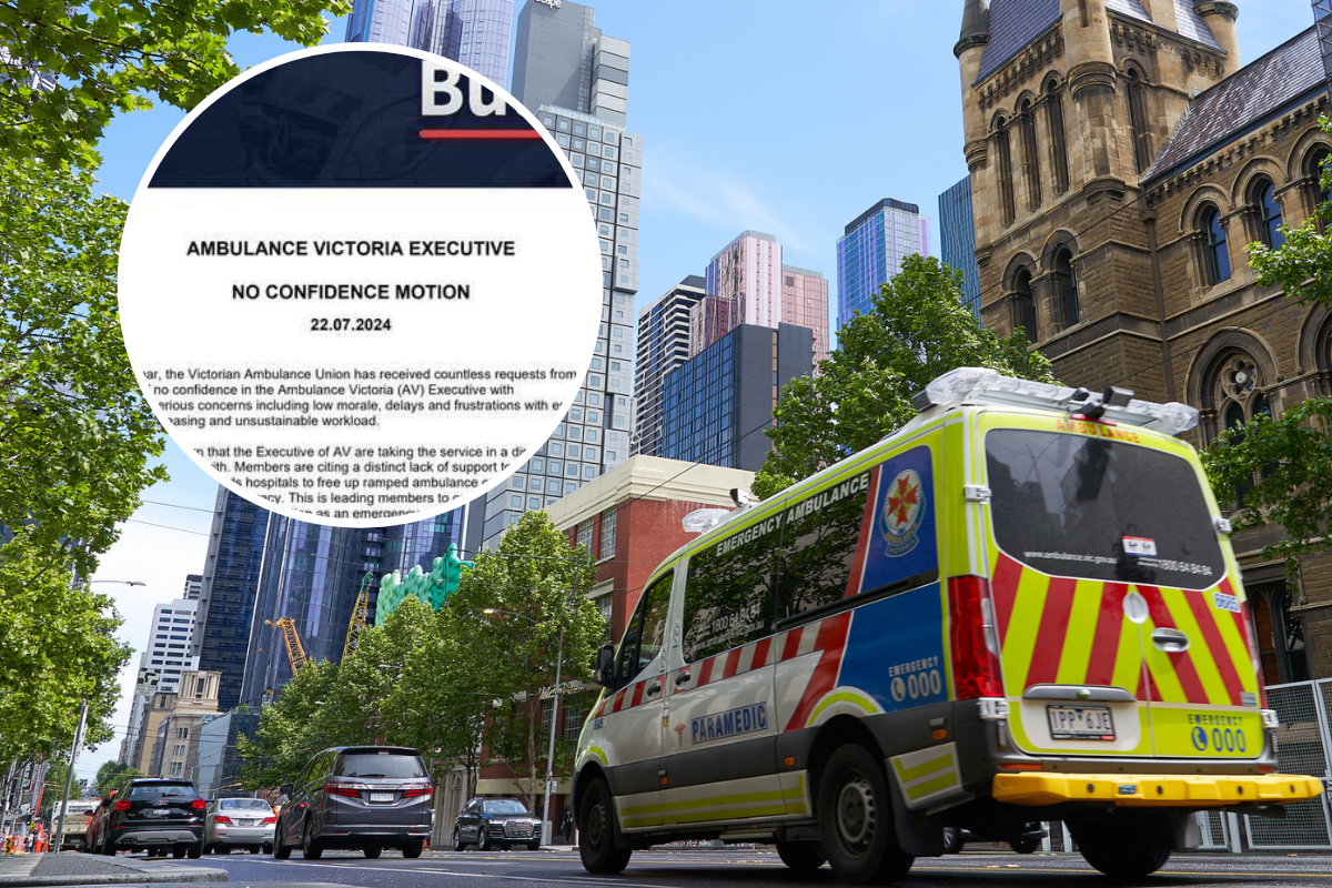 Article image for Ambulance system ‘in crisis’ as paramedics prepare to protest