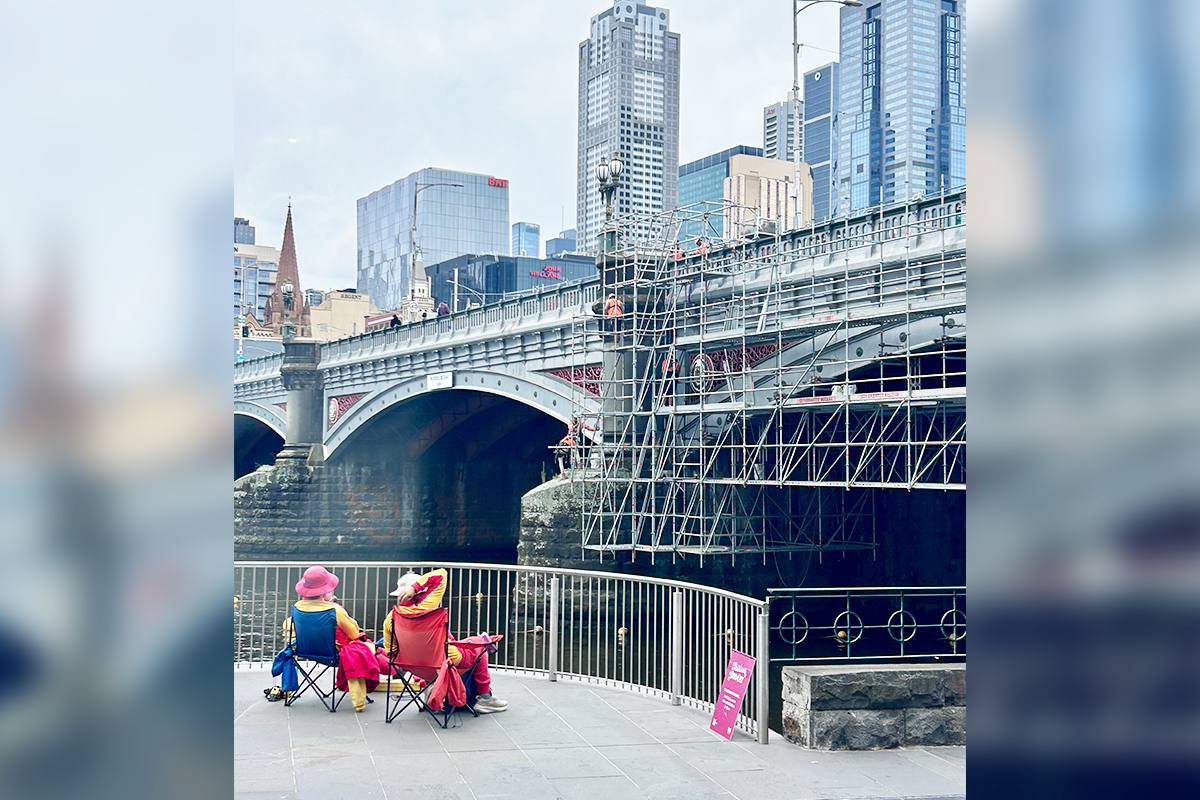 Article image for The reason why lifeguards have been deployed to a construction site on the Yarra River