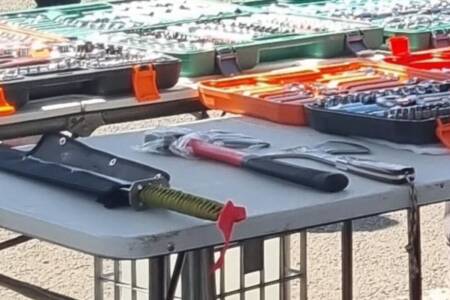 ‘Massive’ machetes pop up at Laverton Market again