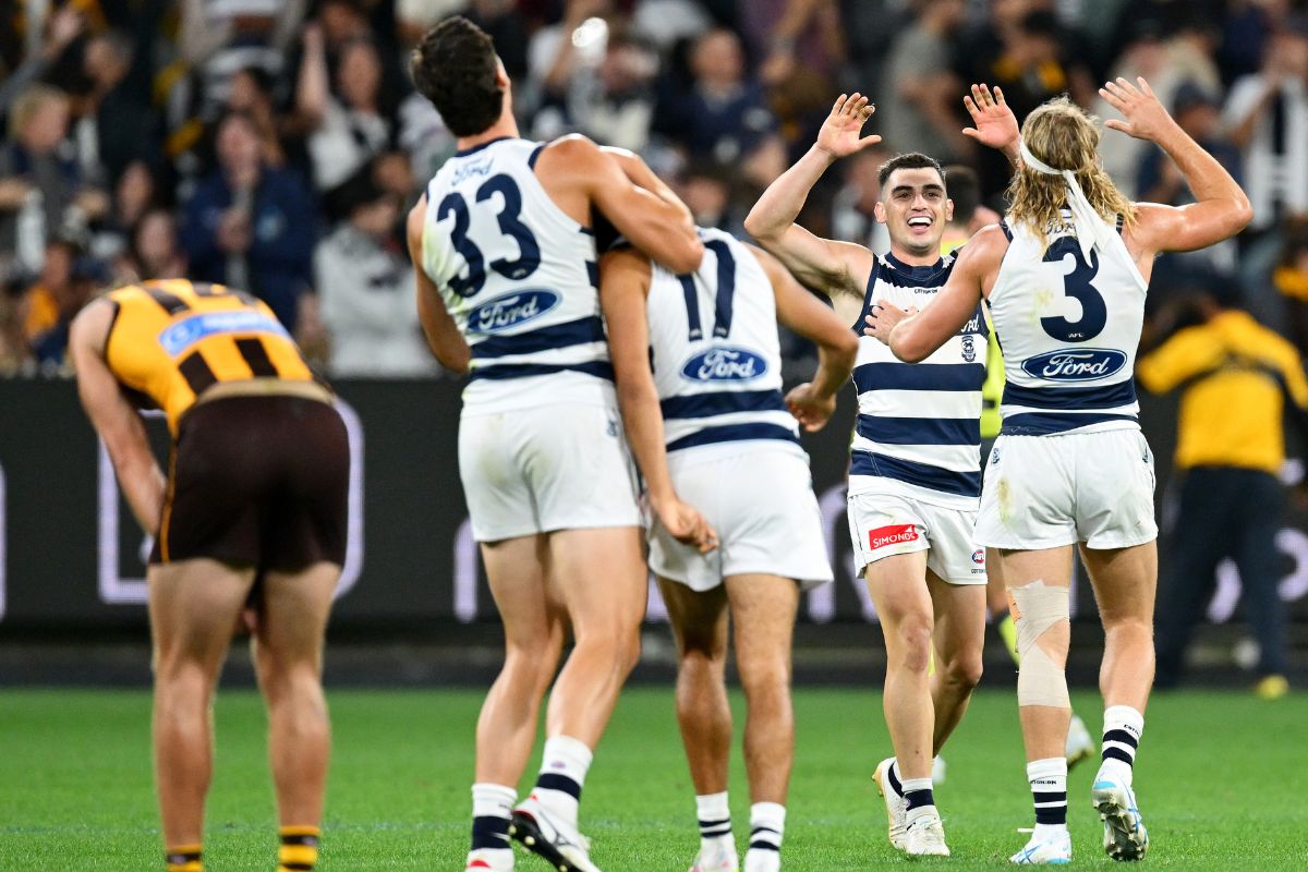 Article image for ‘What a game of footy!’: How the final minutes of Easter Monday classic played out on 3AW