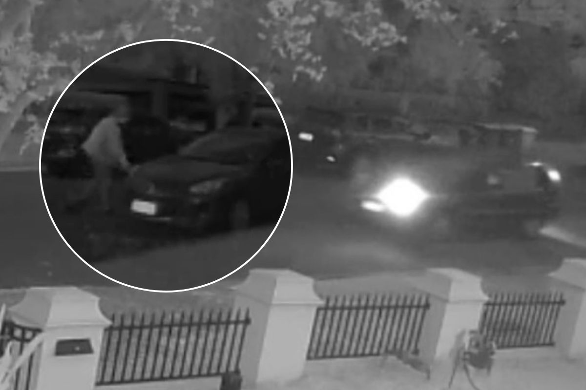 Article image for Man causes damage to more than 30 parked cars in Melbourne’s inner-east on Anzac Day