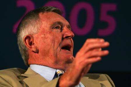 Jon Anderson breaks the sad news of former cricketer Keith Stackpole’s death
