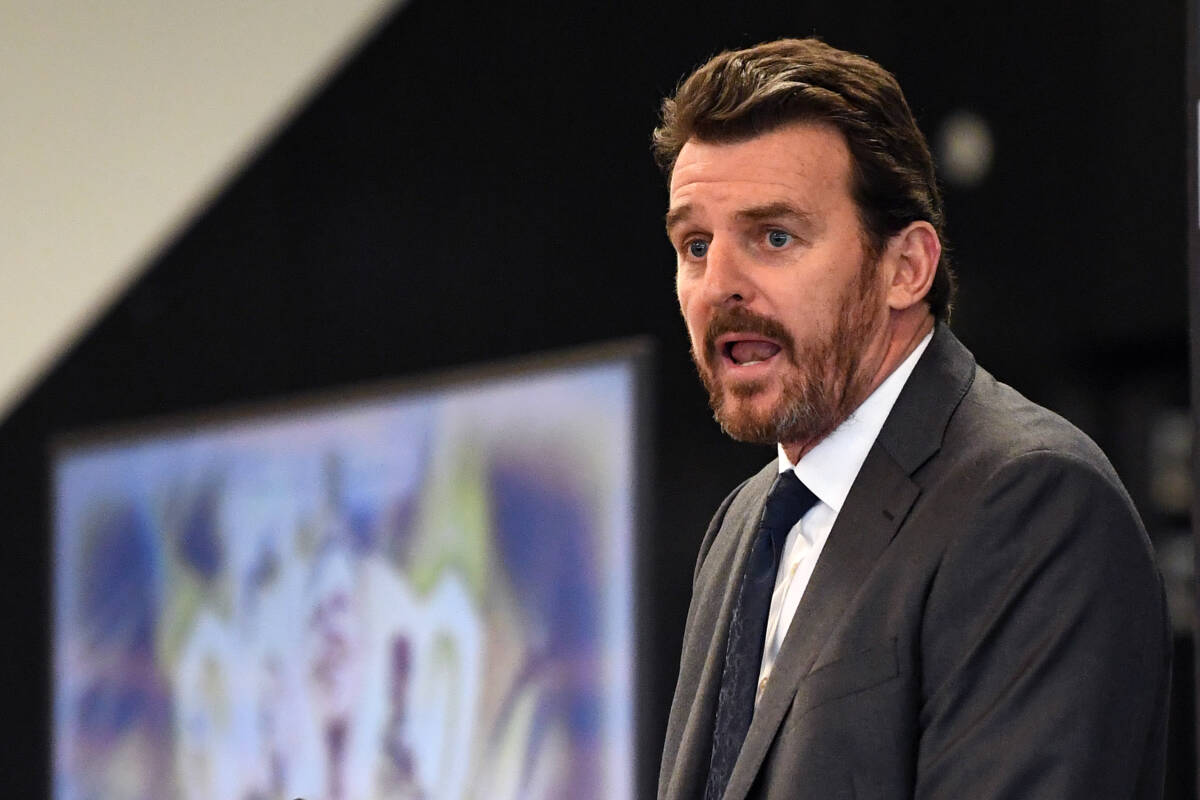 Article image for Mick Warner blasts AFL’s ‘laughable’ decision not appointing Brendon Gale