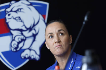 Western Bulldogs AFLW coach lifts lid on strong bond with Luke Beveridge