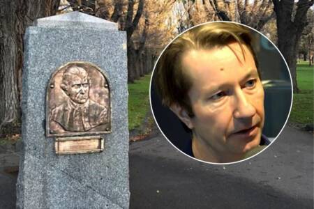 City of Yarra mayor questioned over council’s decision to remove Captain Cook memorial