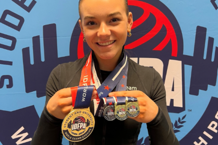 Aussie teenager becomes an International Powerlifting Champion