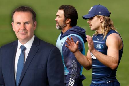 Why Tony Jones thinks Geelong ‘missed a free kick’ ahead of Bailey Smith grudge match