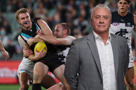 Tony Shaw blames coaches for confusing holding-the-ball intepretation