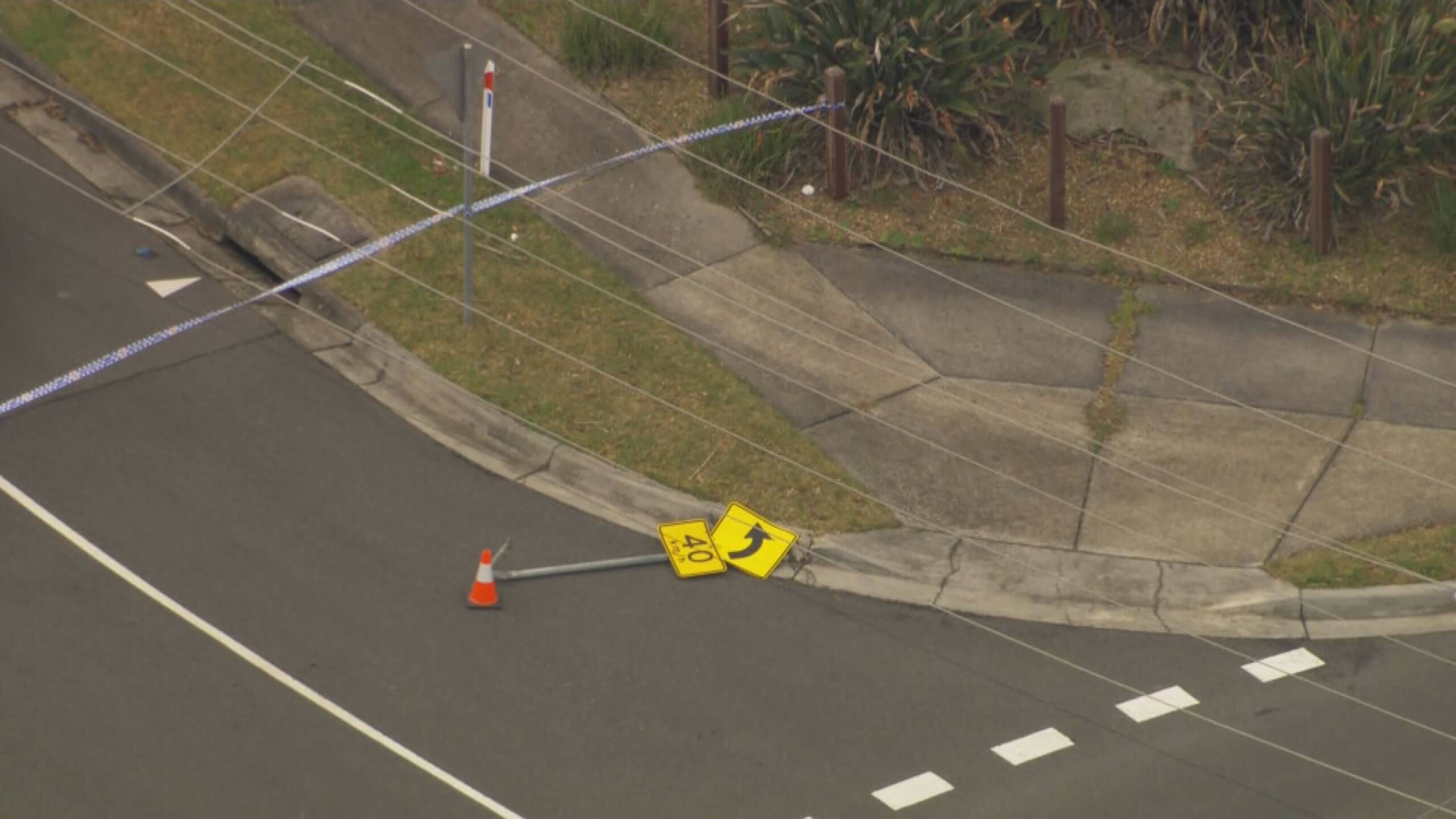Pedestrian dies after car strikes multiple pedestrians in Melbourne's east