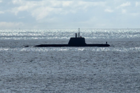 3AW listener spots submarine off the coast of Portsea