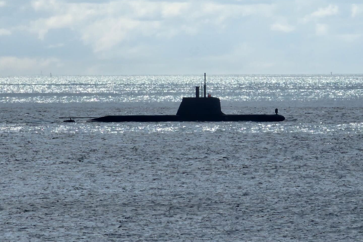 Article image for 3AW listener spots submarine off the coast of Portsea