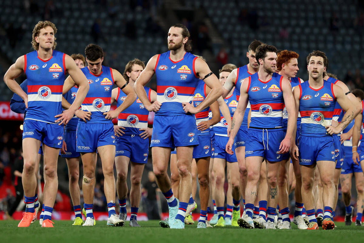 Article image for ‘It ain’t over yet’: Bulldogs relying on ‘third-string’ Bombers to cause MASSIVE upset