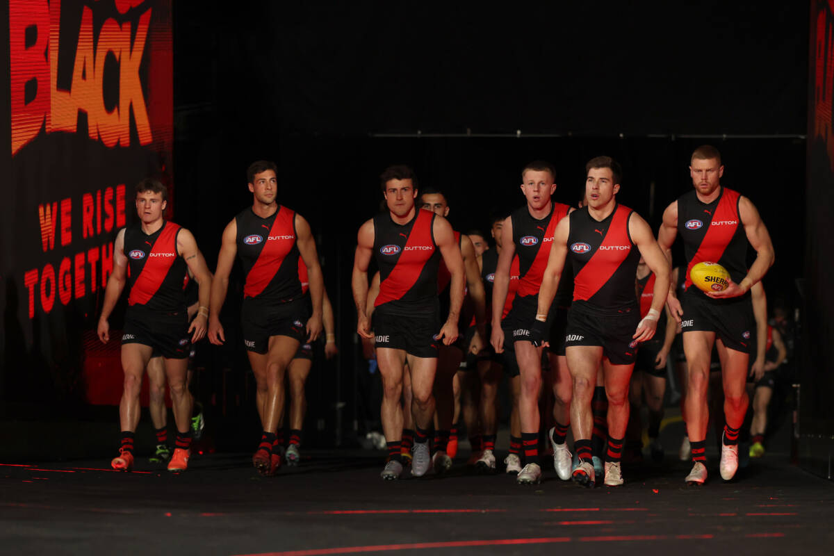 Article image for Essendon appears ‘more fragmented and broken’ than during drugs saga