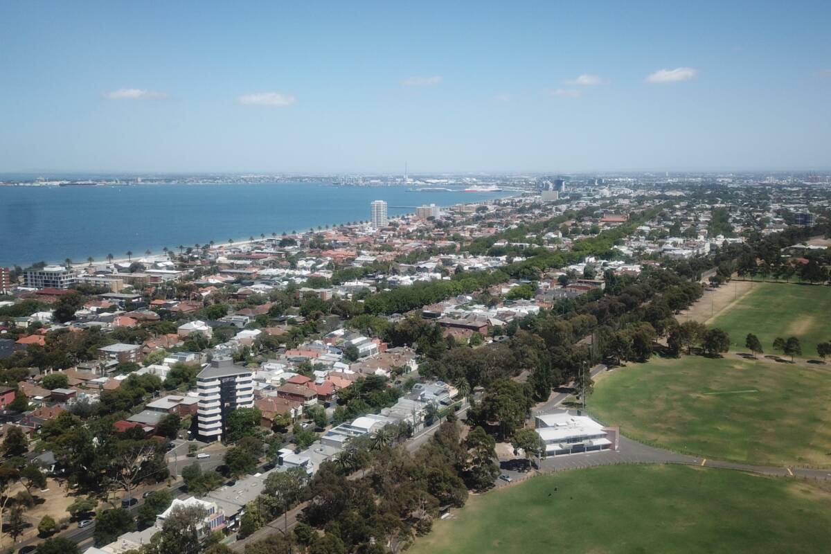 Article image for Residents in Melbourne’s south-east form security group to combat crime