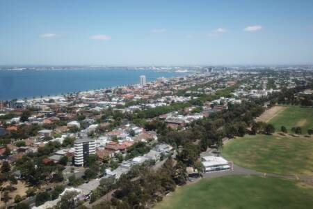 Residents in Melbourne’s south-east form security group to combat crime