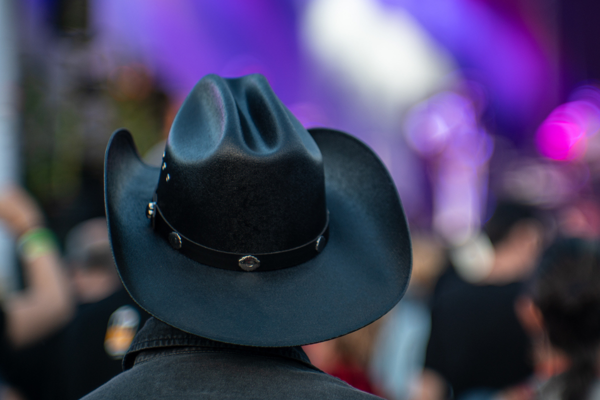 Article image for Why Peter Ford thinks songwriters are ‘the big losers’ in the latest country music charts