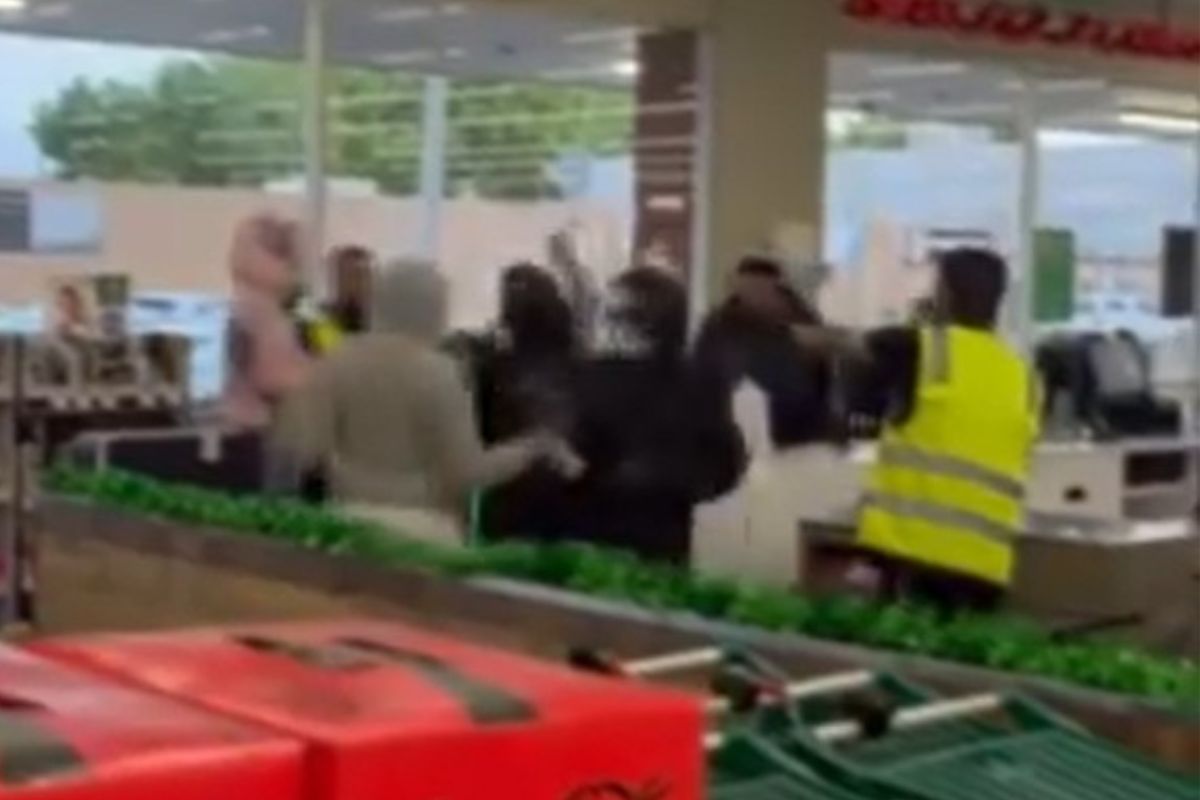 Article image for ‘Fists were flying’: Teen thugs run riot inside Woolworths in Melbourne’s west