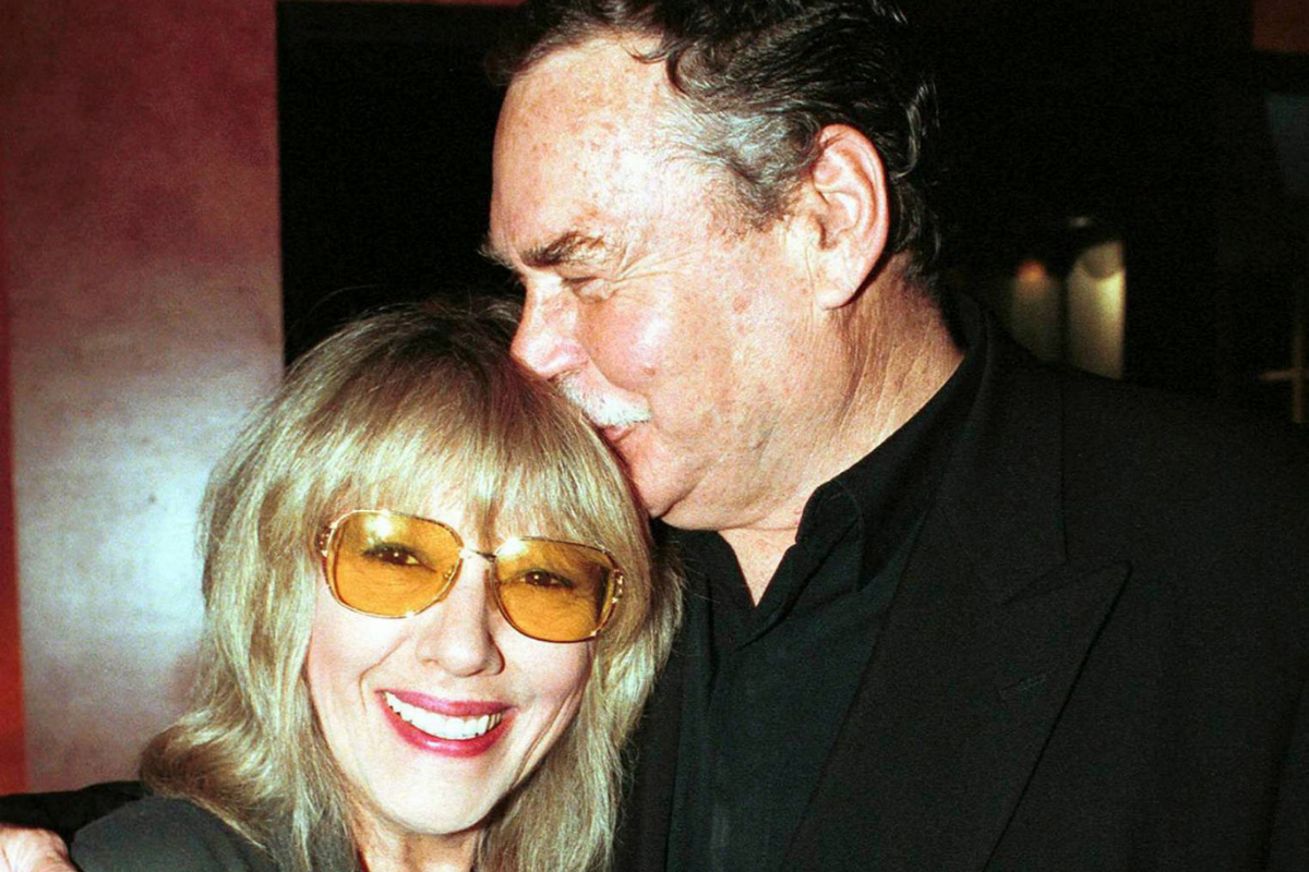 Article image for Cherryl Barassi, widow of AFL legend, passes away