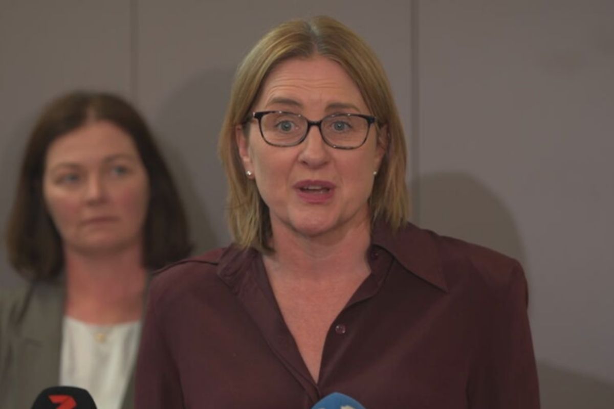 Premier Under Pressure As Auditor-general Denies Responsibility for Cfa Report Delay