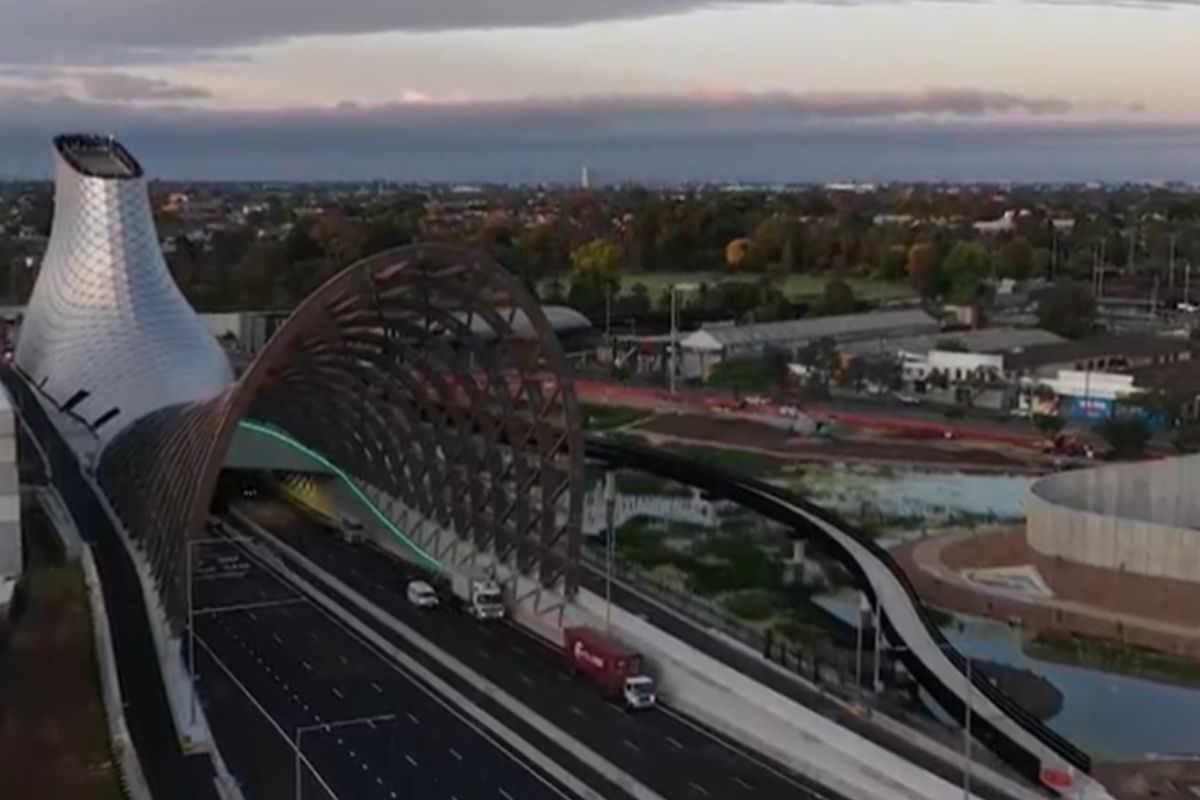 Article image for West Gate Tunnel temporary inbound closure after false alarm triggered during ‘hot conditions’