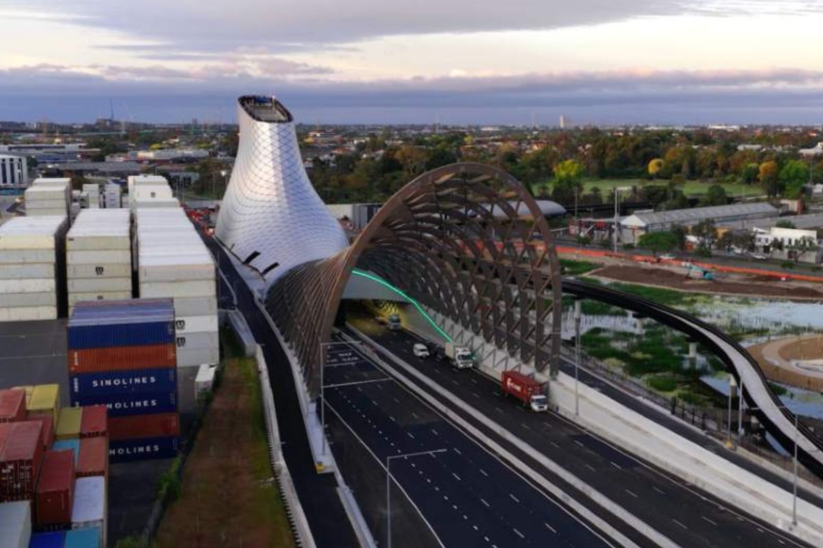 Article image for Victorian Transport Association CEO gives his early review of the West Gate Tunnel