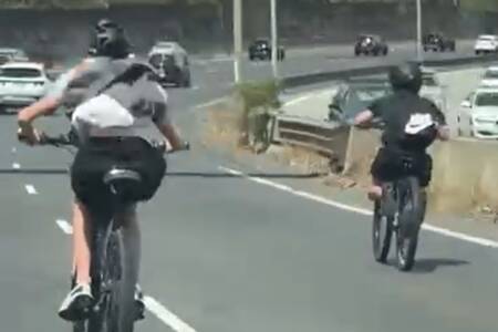 ‘Sick to my stomach’: Witness describes ‘shocking’ sight on the Monash Freeway