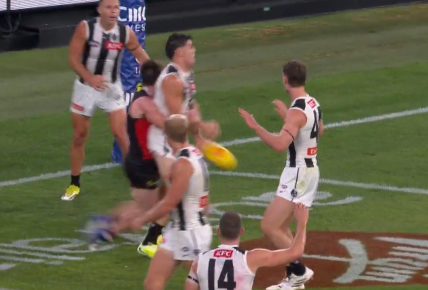 Article image for Our snap reaction to THAT final quarter controversy in Collingwood win