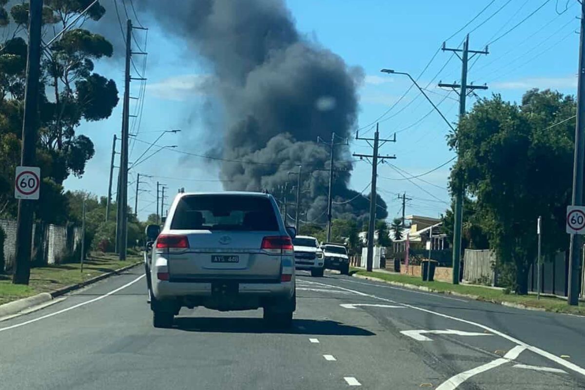 Article image for ‘Quite disturbing’: Caller reports ‘nasty’ explosion in North Geelong