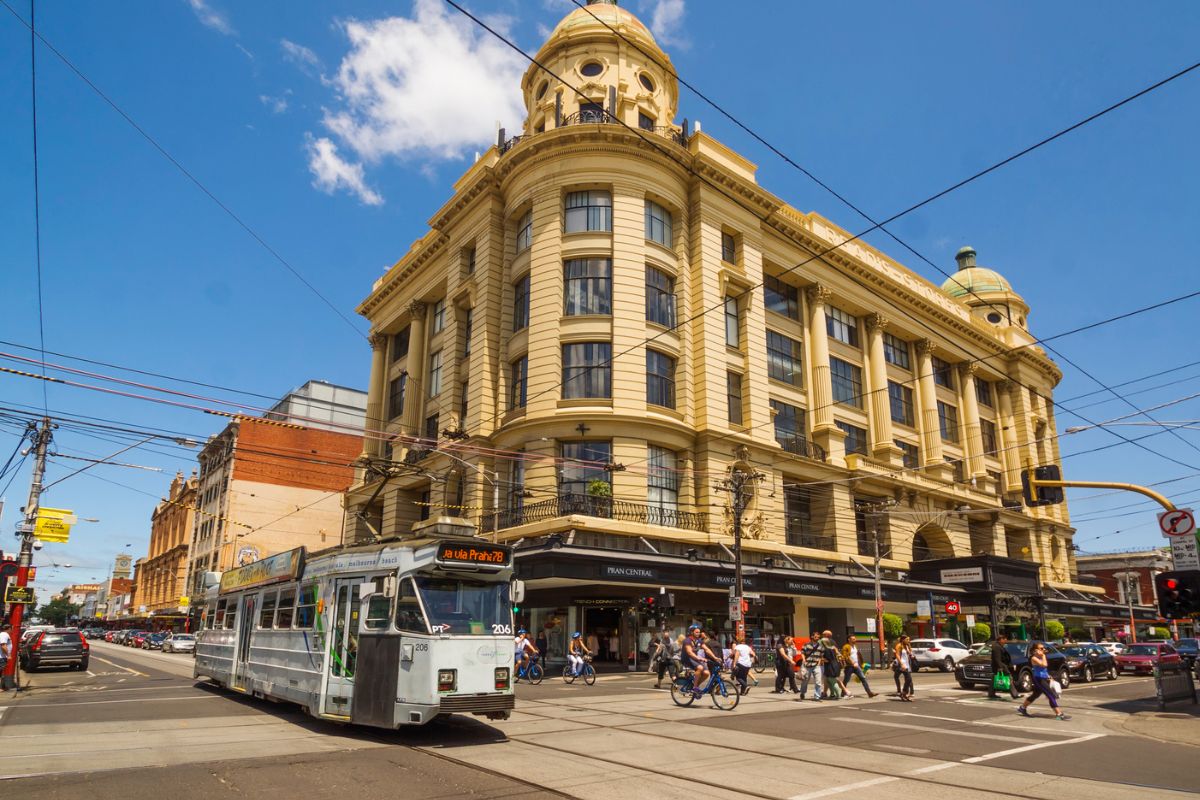 Article image for ‘It’s a band-aid’: Liberal MP slams three-week Chapel Street blitz