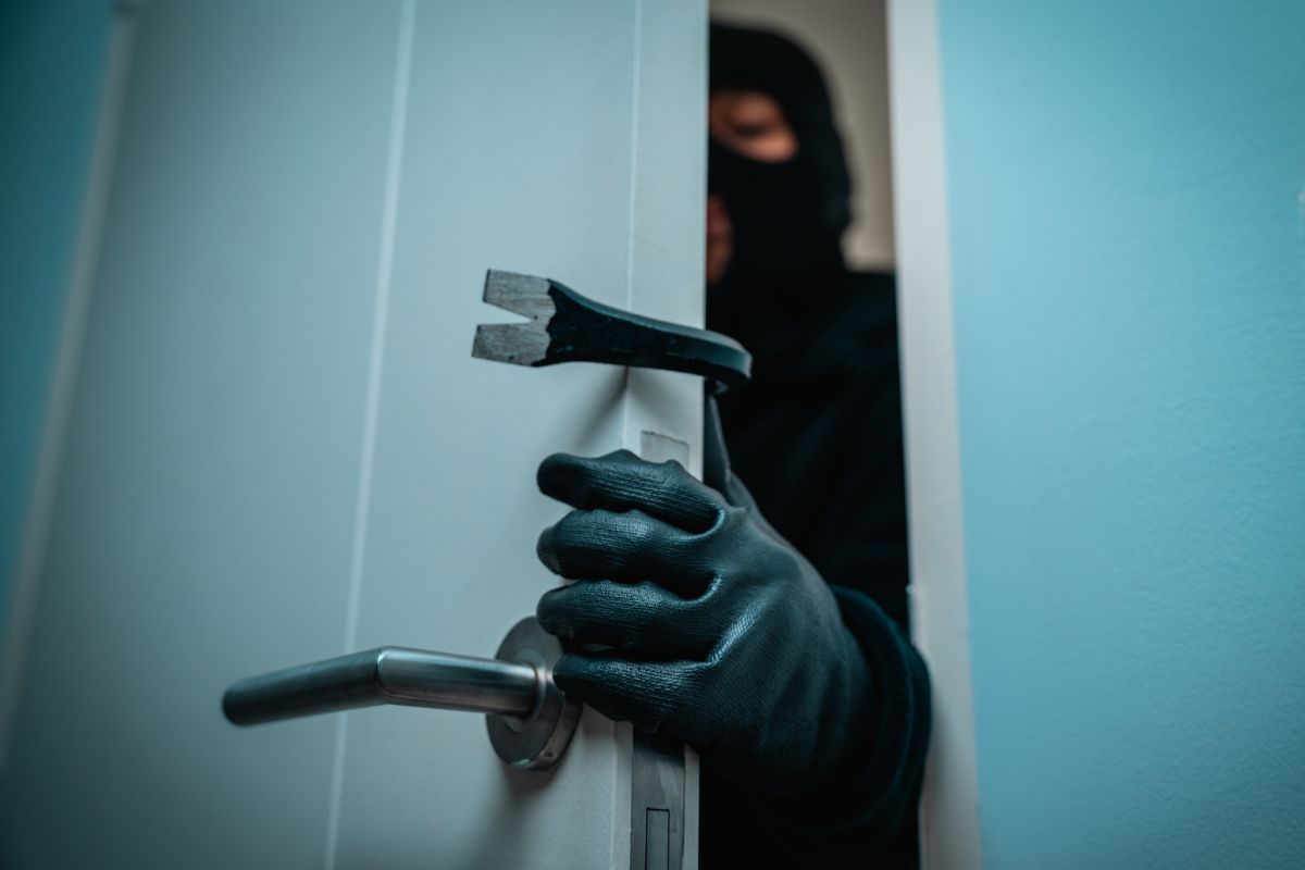 Article image for Man shot and cable-tied in terrifying Brunswick home invasion