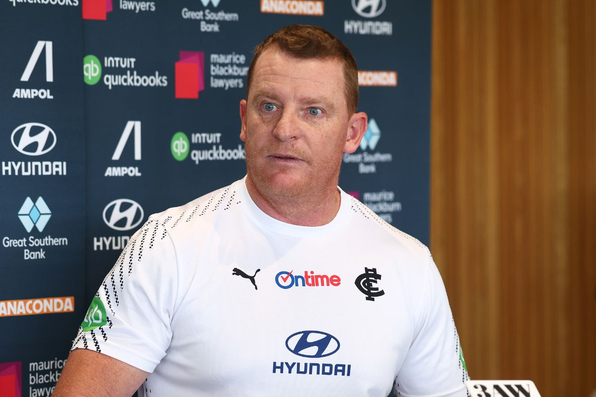 Article image for 3AW reporter provides insight into ‘fiery’ Michael Voss press conference