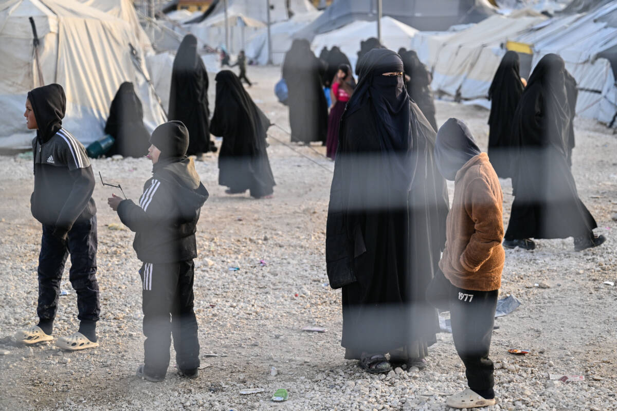 Article image for ‘Interesting twist in that ongoing saga’: ISIS Brides touching down on Aussie soil