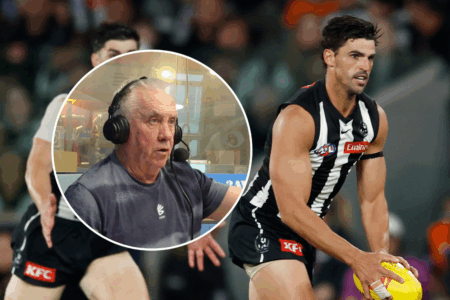 Collingwood great ‘uncomfortable’ with Pendlebury’s gold number for record-breaking game