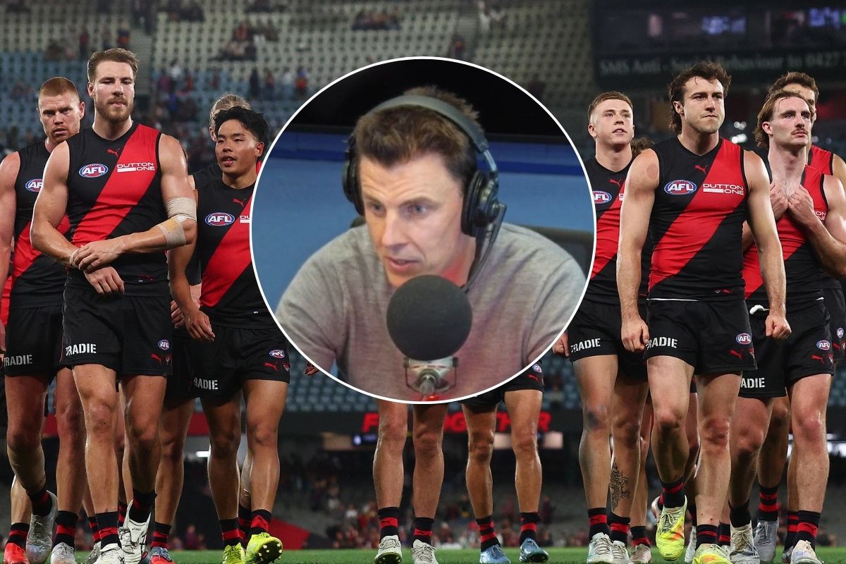 Article image for How Matthew Lloyd would handle the whiteboard drama at Essendon