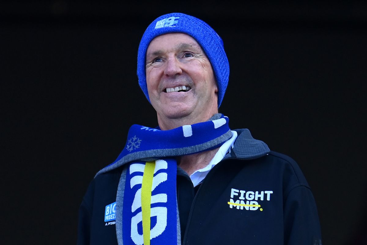 Article image for Neale Daniher dies aged 65 after brave MND battle