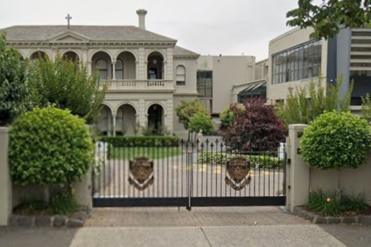 Article image for The ‘unusual’ reason why a school in Melbourne’s north-west has banned scarves