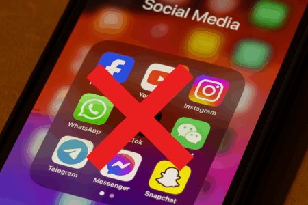 Cybersecurity adviser calls for government to ‘double down’ on child social media ban