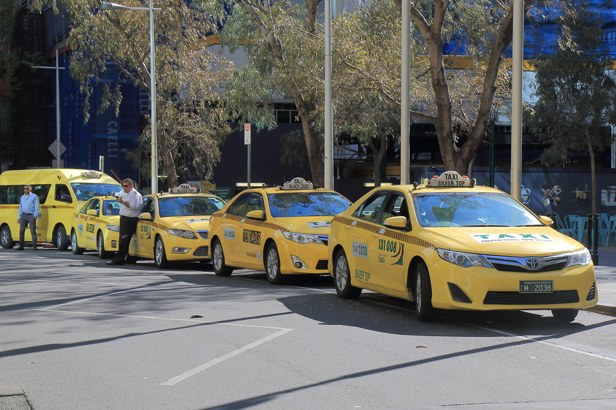 Article image for Government set to crack down on taxi drivers