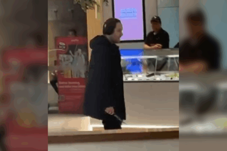 Man spotted with knife at shopping centre in Melbourne’s east