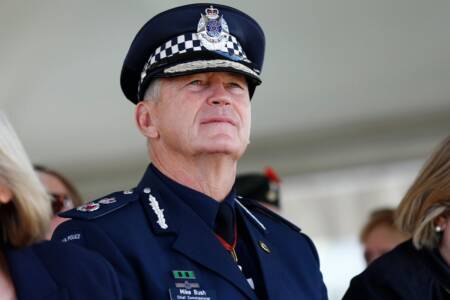 Rumour confirmed: Chief commissioner assists in ‘high-risk’ arrest in chance passing
