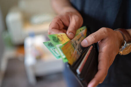 ‘Cash can’t crash’: Why experts say we need to protect our physical currency