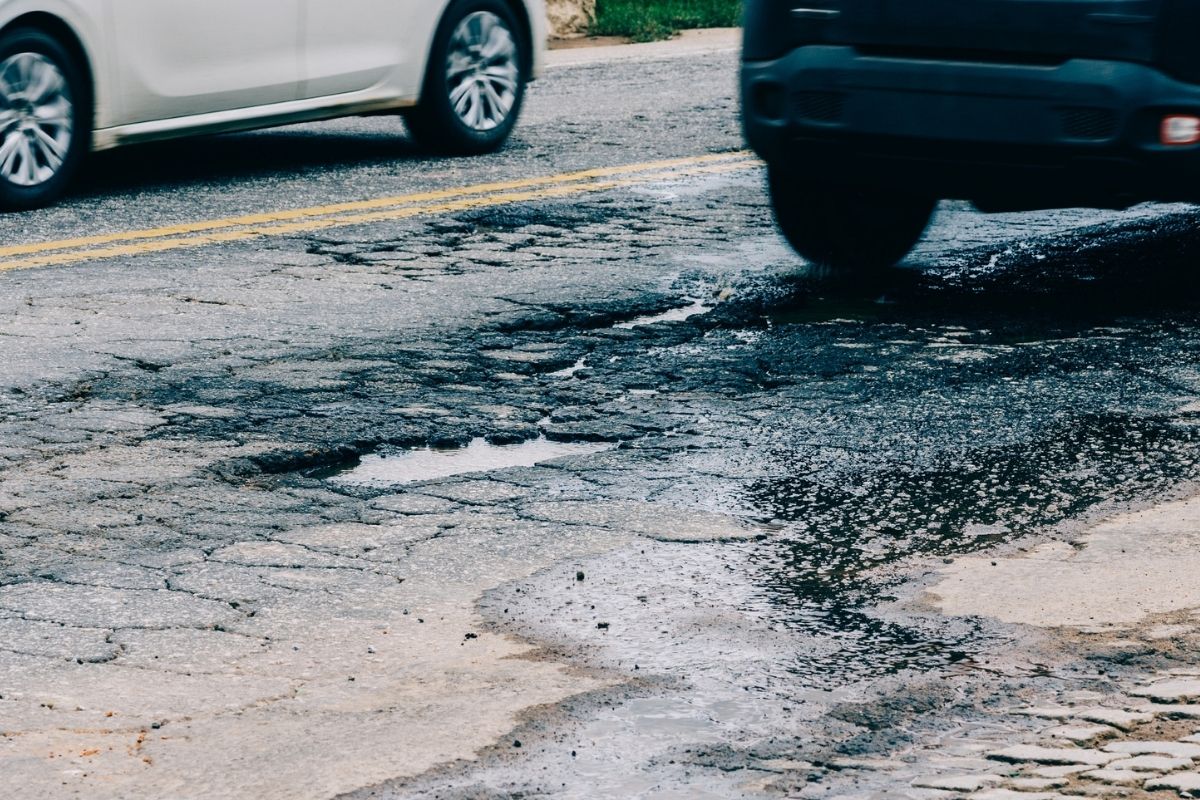 Article image for State pothole comparison raises further questions over Victorian road quality