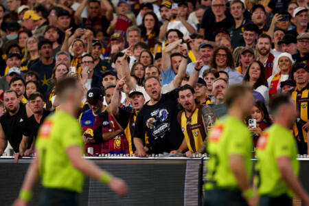 ‘Both correct’: Tony Shaw backs controversial umpiring decisions in prelim thriller
