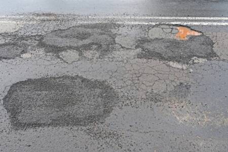 Almost half of Victoria’s roads in poor condition according to new report