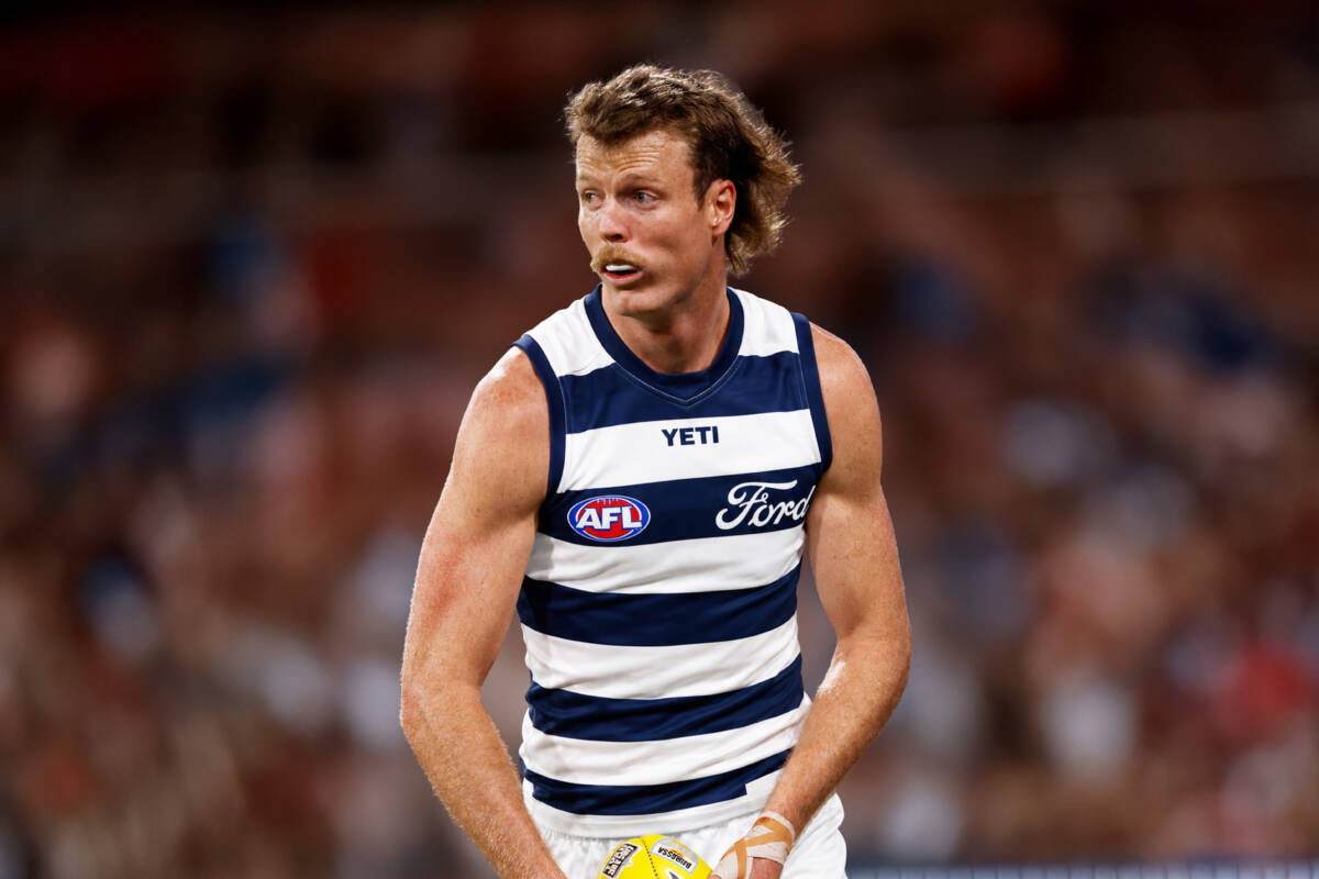 Article image for Matthew Lloyd urges Geelong to prioritise Blakey over Marshall