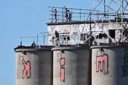 ‘It could kill someone’: Kids seen throwing metal rods off Nylex Silos towards traffic